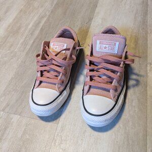 Converse Women Orange Size 6 Sneaker Shoes
